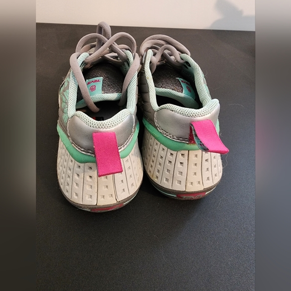 Women's Teva Water Shoes - Picture 5 of 7